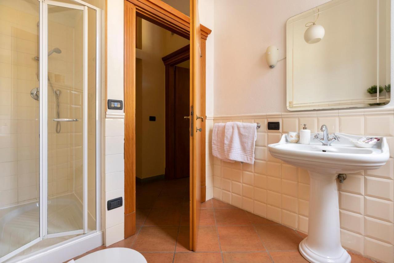 Verdi 11 Florencia Exterior foto